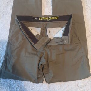 Men’s Khaki, Lee Extreme Comfort 30x30